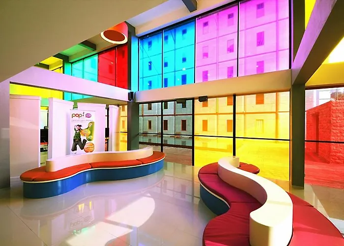 Hotel Pop! 2*