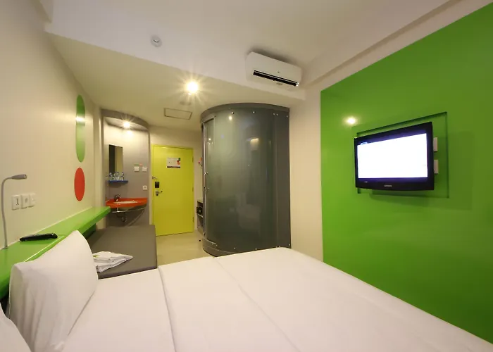 Pop! Hotel 2*